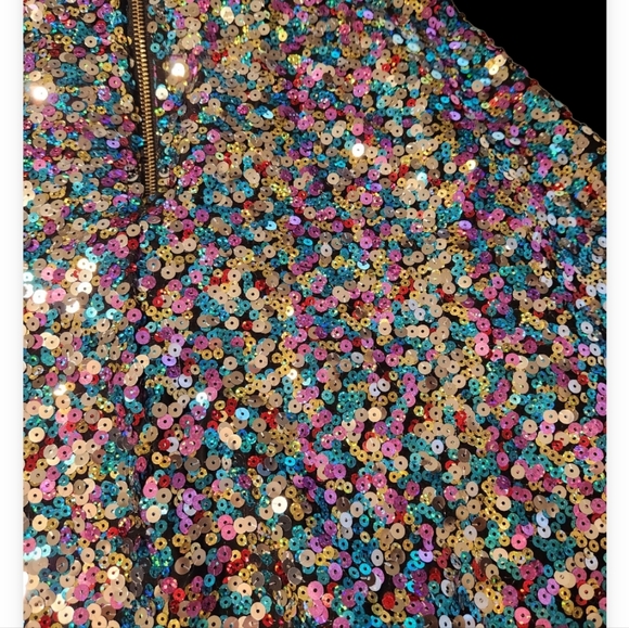 SUPER FUN SEQUIN BIKINI TOP W/MATCHING SEQUIN SKATER SKIRT. MetallicPINK/PURPLE - Picture 8 of 11